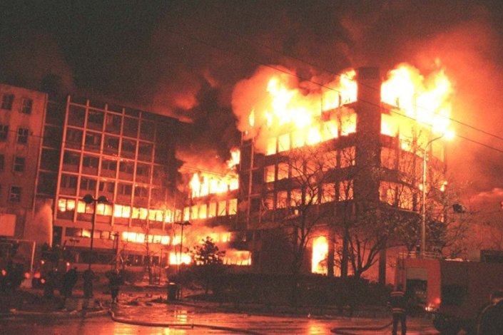 A agressão da NATO à Jugoslávia começou a 24 de Março de 1999