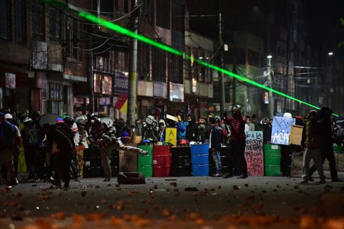 O Comité de Greve anunciou este domingo a ruptura de negociações com o executivo colombiano; a greve geral amntém-se no país há 41 dias 