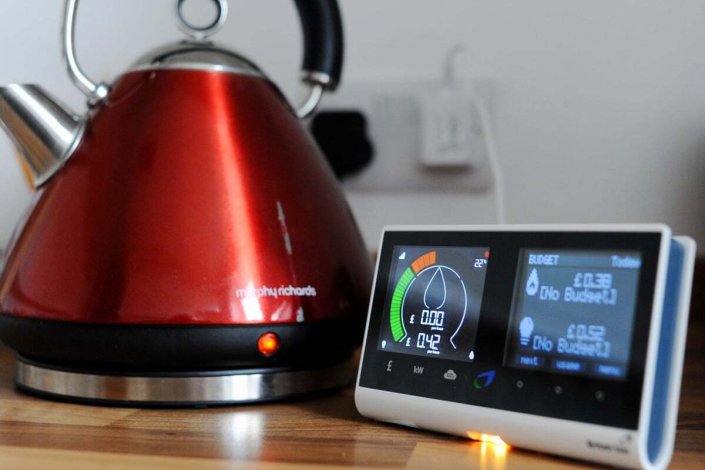 Organizações sociais alertam que o aumento dos preços da energia, em conjunto com as dificuldades económicas sentidas por milhões de famílias no Reino Unido, vai conduzir a uma «tempestade perfeita» no próximo Outono 