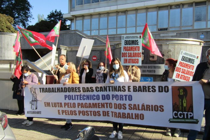 Trabalhadores das cantinas e bares do Instituto Politécnico do Porto em luta pelos seus salários e postos de trabalho.