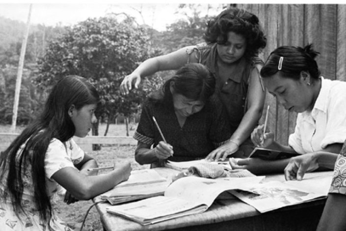 Estudando experiências realizadas em países como Cuba, Cabo Verde, Guiné-Bissau, Moçambique, etc., e consultando especialistas na matéria, a FSLN começou a traçar a campanha de alfabetização logo 15 dias após o triunfo da revolução, em Julho de 1979