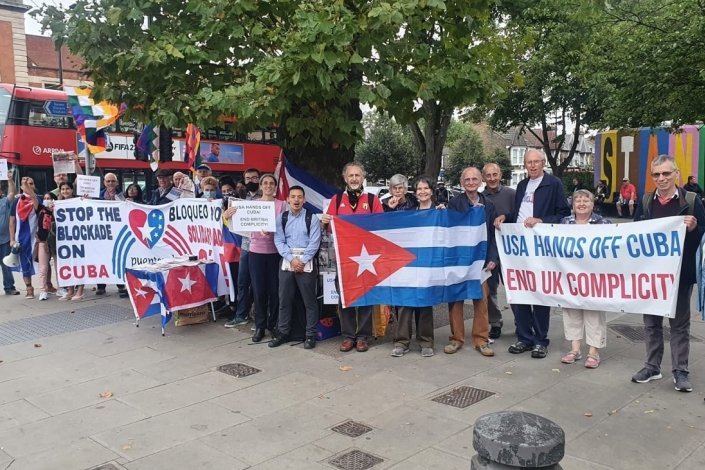 Mobilização no Reino Unido contra o bloqueio imposto a Cuba