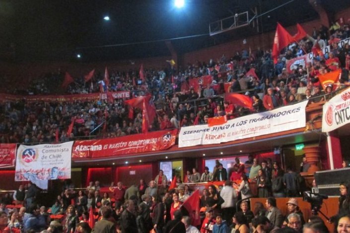 Comício de apoio ao candidato da esquerda.