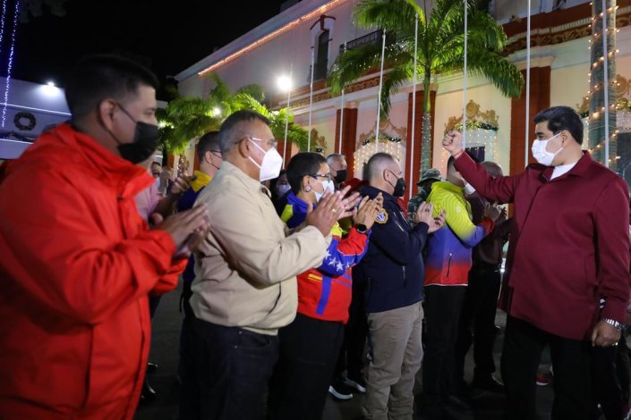 O presidente venezuelano congratulou-se com o facto de as eleições terem decorrido num ambiente de «tranquilidade e paz»
