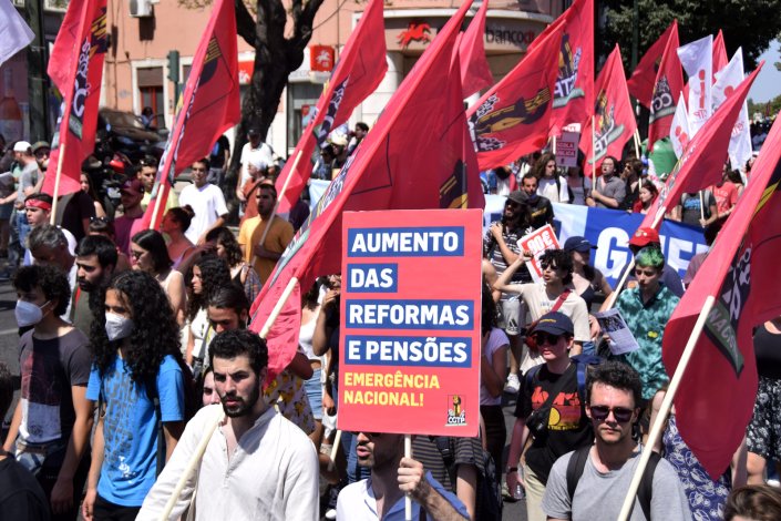 Manifestação Nacional da CGTP-IN: Pelo aumento dos salários e pensões/Contra o aumento do custo de vida e ataque aos direitos. Lisboa, 7 de Julho de 2022