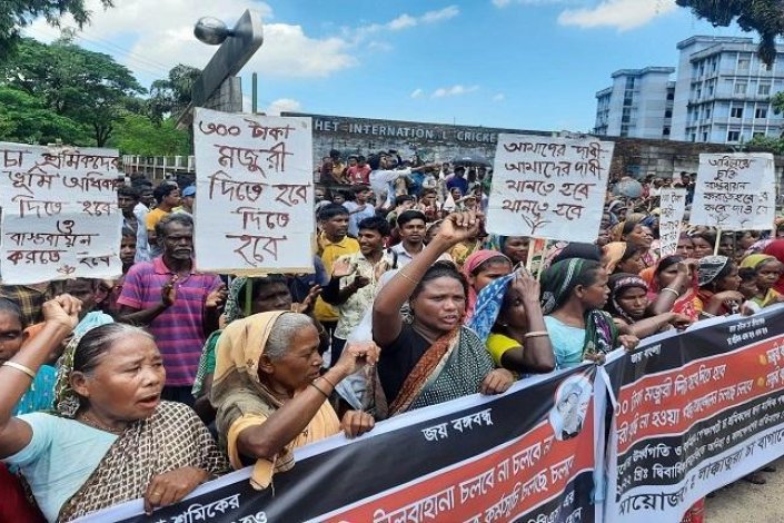 Trabalhadores das plantações de chá no Bangladesh em luta, a 13 de Agosto de 2022