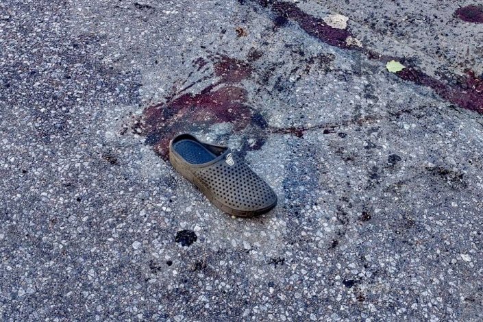 Pelo menos 16 pessoas morreram em bombardeamentos na cidade de Donetsk, capital da auto-proclamada República Popular de Donetsk. O ataque contra a população civil, perpetrado pelas forças armadas ucranianas, incidiu sobre o bairro de Kuibyshevsky. Duas das vítimas eram crianças. 19 de Setembro de 2022