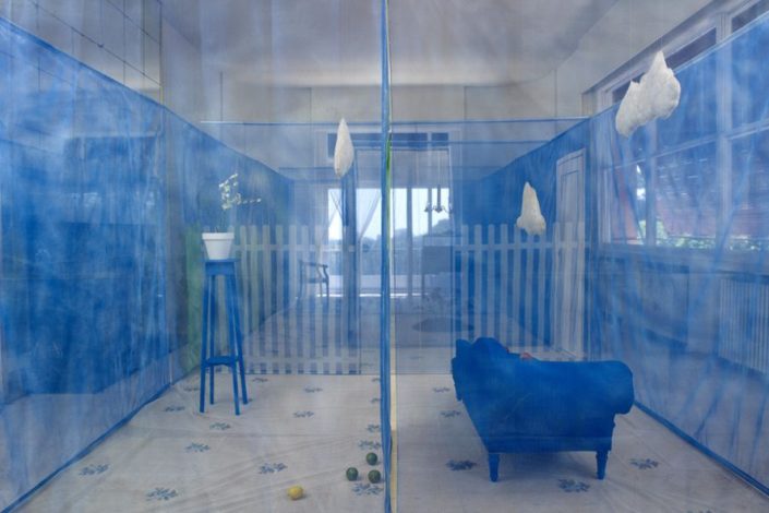 Ana Vieira, Ambiente, 1972. Exposição «10 Artistas – O Têxtil Na Arte Portuguesa», da Bienal de Arte Têxtil no Centro Internacional das Artes José de Guimarães, até 30 de outubro