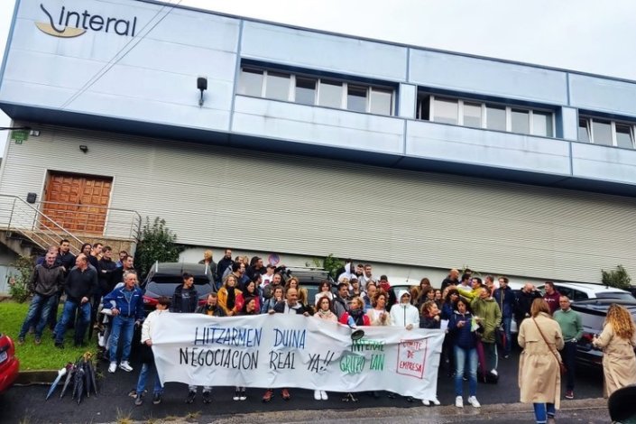 Trabalhadores da Interal (Lezo) realizam a primeira de cinco jornadas de paralisação, a 27 de Setembro de 2022 