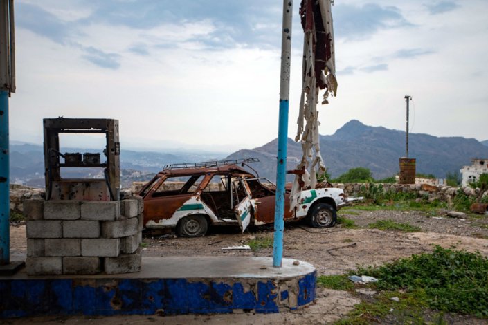 Bomba de gasolina em Ta'izz, Iémen, a 27 de Agosto de 2022 