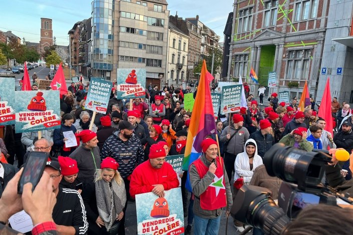 Mobilização na primeira das «Sextas-feiras da Revolta», dia 30 de Setembro, convocadas pelo PTB/PVDA