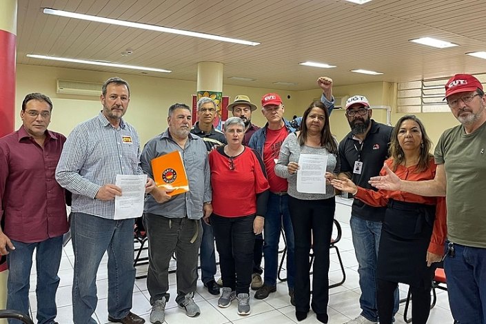 Nove organizações sindicais no Rio Grande do Sul lançaram um documento conjunto em defesa da democracia e contra a coacção em período eleitoral