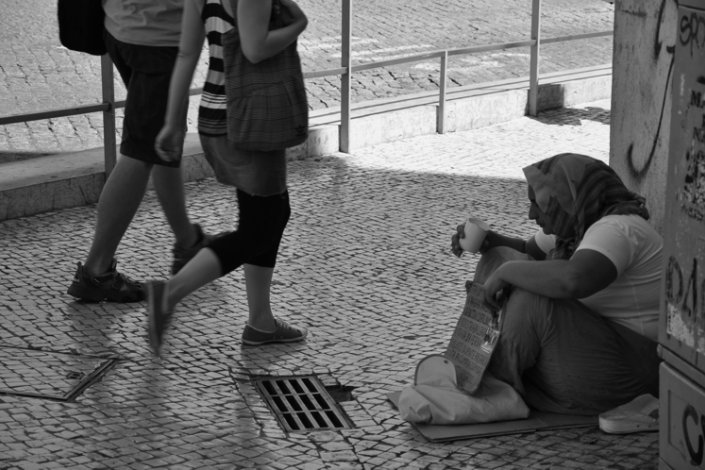 A crise afectou especialmente os mais pobres