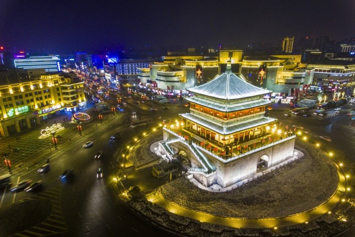 Vista da Torre do Sino em Xi'an, província de Shaanxi, Noroeste da China 