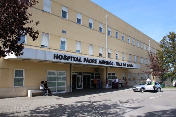 O Centro Hospitalar do Tâmega e Sousa é constituído por duas unidades hospitalares: o Hospital de Amarante e o Hospital Padre Américo – Vale do Sousa (na imagem), que servem as populações dos concelhos de Penafiel, Paredes, Castelo de Paiva, Lousada, Felgueiras, Paços de Ferreira, Amarante, Baião, Marco de Canaveses, Celorico de Basto, Cinfães e Resende.