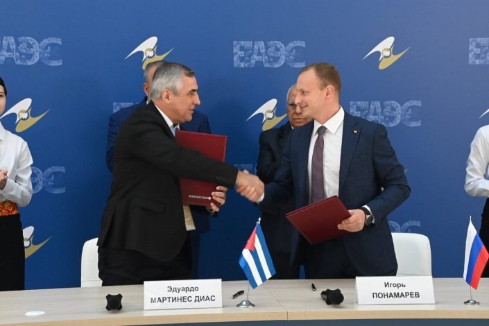 Na presença de Manuel Marrero, a empresa cubana BioCubaFarma firmou três acordos com empresas russas e bielorrusas em Sochi 