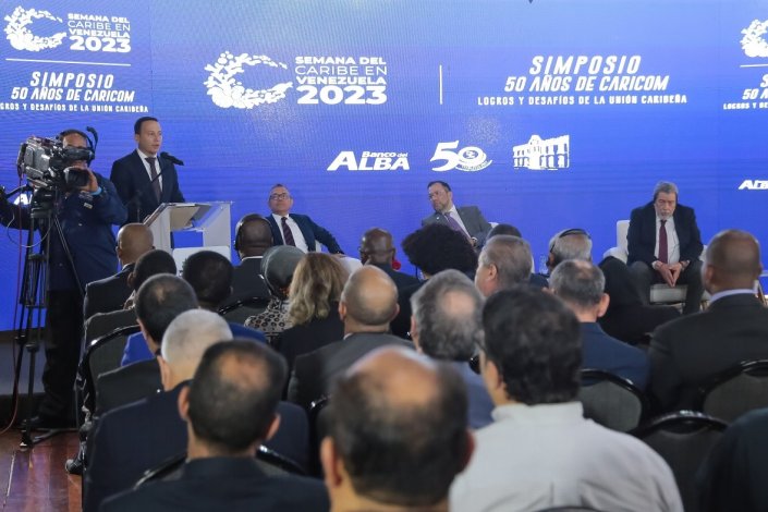 Um simpósio na Casa Amarela, sede do Ministério venezuelano dos Negócios Estrangeiros, serviu para abrir a semana de comemorações dos 50 anos da Caricom 