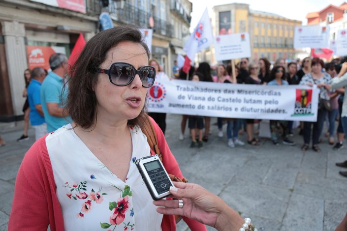 Célia Lopes, dirigente nacional do Sindicato dos Trabalhadores do Comércio, Escritórios e Serviços de Portugal (CESP/CGTP-IN).