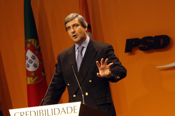 José Luís Arnaut no XXVIII congresso do PSD, na sala Tejo do Pavilhão do Atlântico, em Lisboa. 18 de Março de 2006