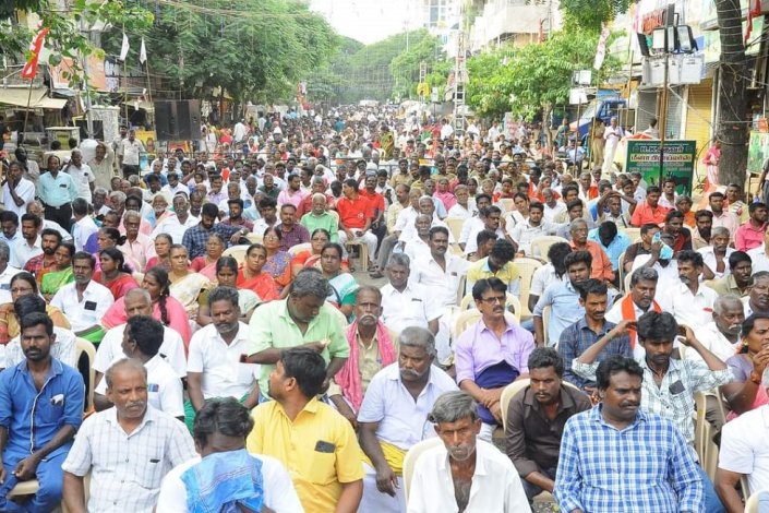 MGR Nagar, em Chennai, cheia de gente para defender emprego com direitos e lutar contra a desigualdade e a exploração