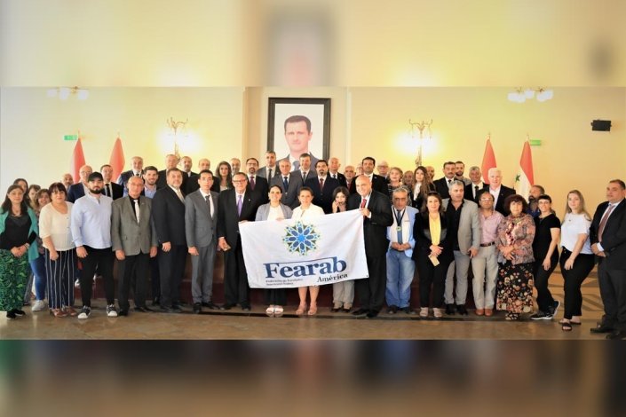 Foto de grupo na jornada de encerramento da conferência que teve lugar em Damasco, capital da Síria 