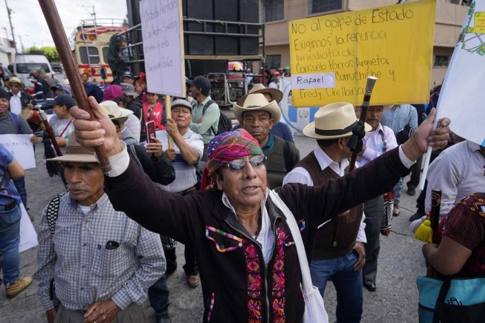A paralisação nacional em defesa da democracia na Guatemala teve início na madrugada de dia 2 de Outubro de 2023