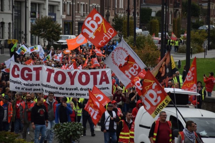 Manifestação em Valenciennes, França, a 13 de Outubro de 2023 
