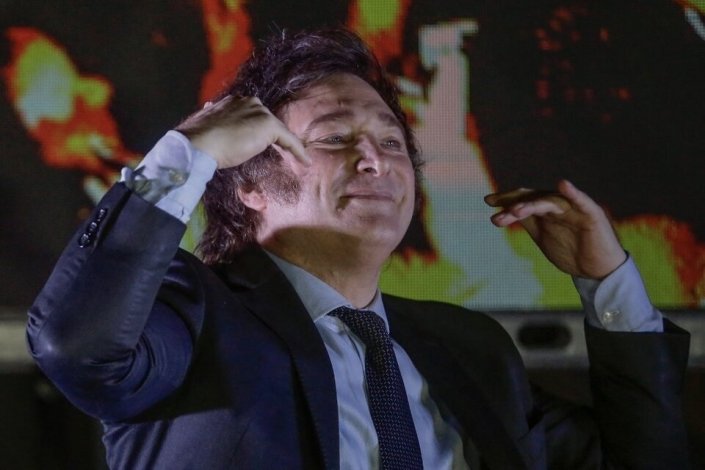 Javier Milei, candidato de La Libertad Avanza à Presidência da Argentina, venceu em 20 das 23 províncias do país e na Capital Federal