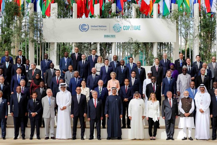 A COP28 decorre no Dubai, Emiratos Árabes Unidos, entre 30 de Novembro e 12 de Dezembro de 2023. COP é um acrónimo de Conference of the Parties, designação inglesa dos países aderentes à Convenção de Alterações Climáticas, promovida pelas Nações Unidas