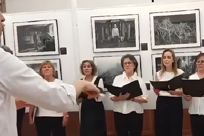 O Coro da Casa da Imprensa, dirigido pelo maestro Sérgio Fontão, faz a sua segunda apresentação pública no dia 11 de Dezembro 