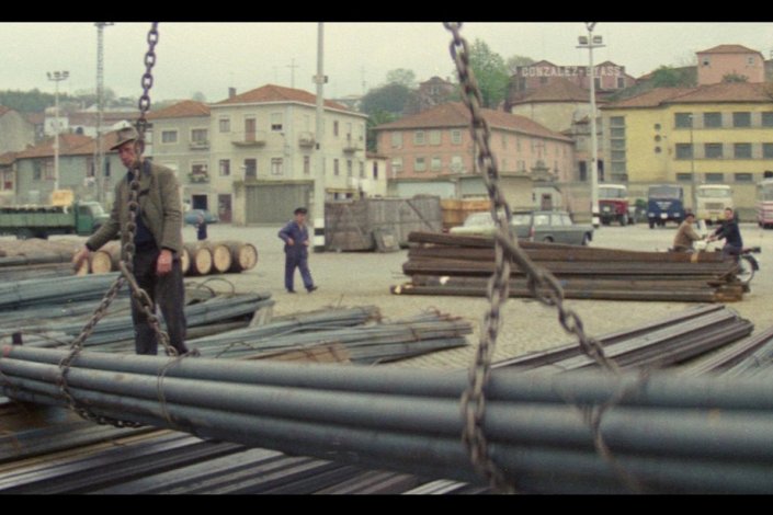 'Tráfego e Estiva', de Manuel Guimarães (1968)