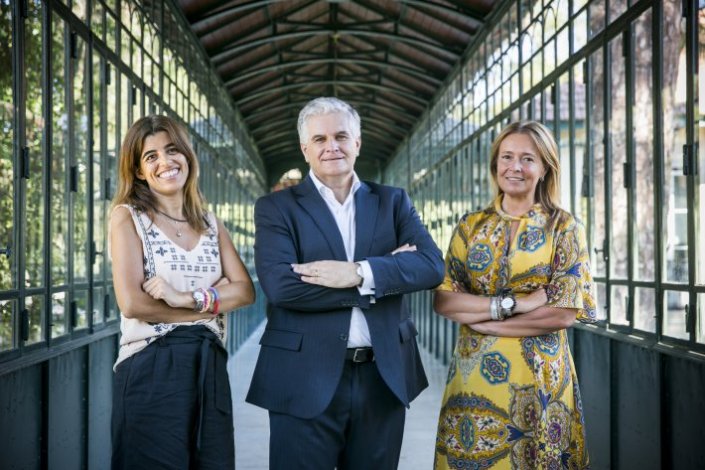 Carlos Silva, antigo deputado do PSD, assumiu o cargo de Presidente do Conselho de Administração da EMEL (proposto pelo executivo PSD/CDS-PP de Carlos Moedas na Câmara Municipal de Lisboa) em 2022