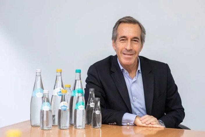 Diogo Abreu, CEO da Águas do Vimeiro, é acusado pelo SINTAB/CGTP-IN e pelos trabalhadores de criar um clima de «prepotência, chantagem e desrespeito» na empresa. 