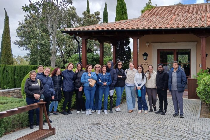 Concentração dos trabalhadores do Monte Rei Golf & Country Club, em Vila Nova de Cacela, Vila Real de Santo António, pelo pagamento do salário em atraso. 2 de Maio de 2025 