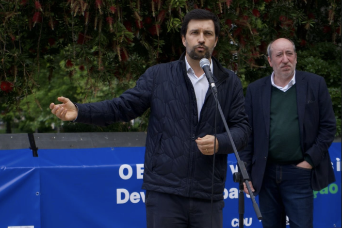 João Ferreira, vereador do PCP na Câmara Municipal de Lisboa, e António Filipe, deputado do PCP na Assembleia da República, participam numa tribuna pública sobre a recuperação de edifícios do Estado para dar resposta à crise da Habitação em Portugal 