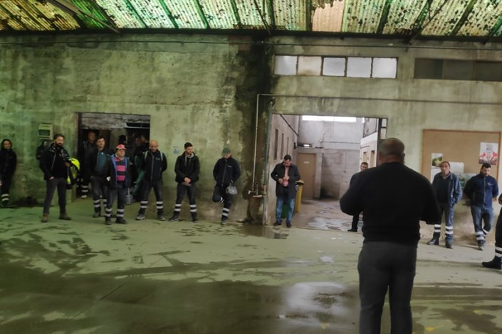 O Sindicato dos Trabalhadores da Administração Local (STAL/CGTP-IN) realizou hoje um plenário com os trabalhadores das oficinas municipais da Câmara Municipal de Felgueiras, no qual foi denunciado o péssimo estado do edifício em que são obrigados a operar. 13 de Maio de 2025