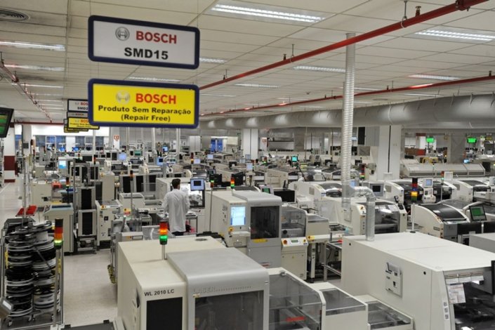 Interior da fábrica da Bosch, em Braga