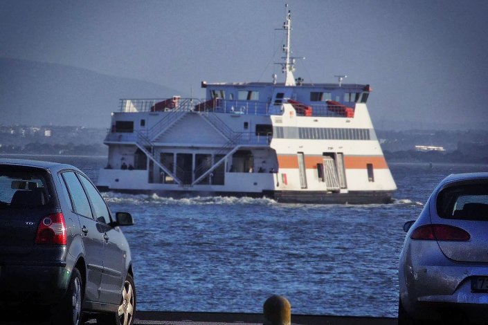 A USS/CGTP-IN chama a atenção para a necessidade de também se reconstituírem os serviços de manutenção da empresa e a recomposição dos quadros de pessoal.