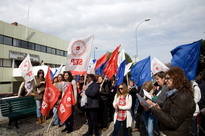 Enfermeiros protestam contra imensa sobrecarga horária imensa que põe em causa a sua vida e o bom funcionamento do SNS