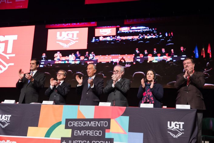 Mesa do XIII Congresso da UGT