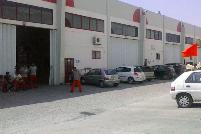 Trabalhadores da AIS lutam pela sua integração nos quadros desta empresa