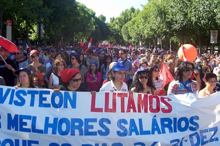 Trabalhadores da Visteon exigem que a empresa retome as negociações