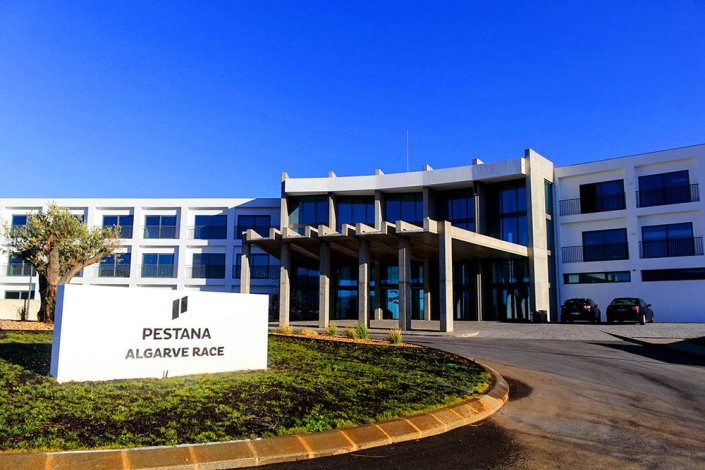 Pestana Algarve Race, onde laboram trabalhadores da Serlima