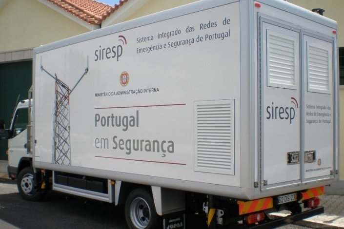  Estação móvel da rede SIRESP 