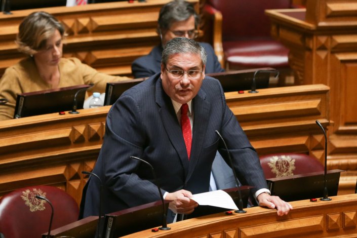 O deputado Carlos Abreu Amorim foi um dos porta-vozes do PSD no debate