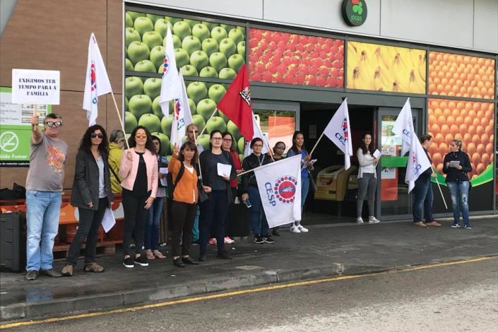 Acção de denúncia dos trabalhadores no Pingo Doce do Alverca Park, 18 de Outubro