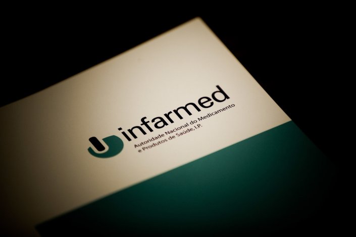 Logótipo do Infarmed, em Lisboa. 21 de Janeiro de 2014