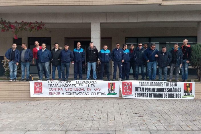 Foto de arquivo: Concentração de trabalhadores da ThyssenKrupp Elevadores, 7 de Janeiro de 2017