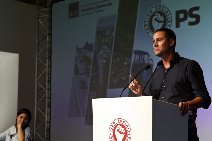 O porta-voz do PS, João Galamba, afirmou que «dificilmente poderá haver aumentos salariais em 2019»