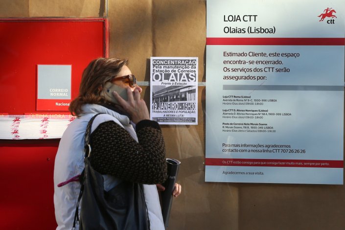 A loja dos CTT das Olaias, em Lisboa, foi encerrada sem aviso prévio. 19 de Janeiro de 2018